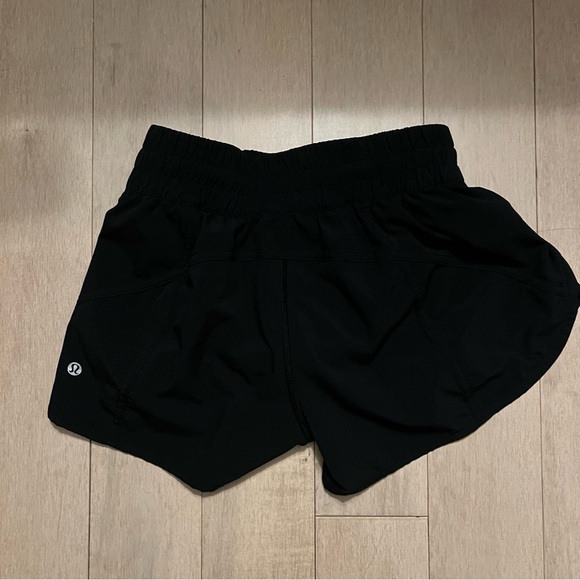 Lululemon Tracker Short V *4"
Black - Picture 4 of 7